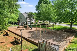 10904 Carver Pond Rd, Charlotte, NC 28269 - Photo 39