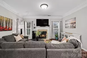 10904 Carver Pond Rd, Charlotte, NC 28269 - Photo 7