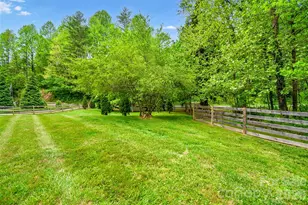 945 N Country Club Rd, Brevard, NC 28712 - Photo 39