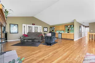 71 Elseetos Dr, Brevard, NC 28712 - Photo 9
