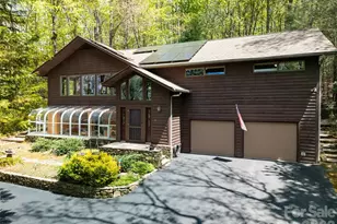 71 Elseetos Dr, Brevard, NC 28712 - Photo 3