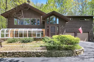 71 Elseetos Dr, Brevard, NC 28712 - Photo 1
