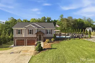 120 Walnut Ln, Taylorsville, NC 28681 - Photo 3