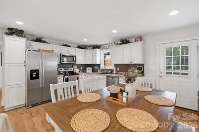 120 Walnut Lane, Taylorsville, NC 28681 - Photo 21