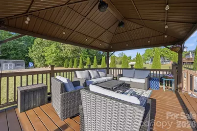 120 Walnut Lane, Taylorsville, NC 28681 - Photo 5