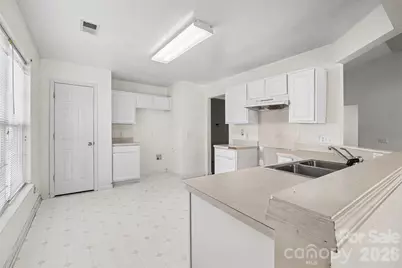 7516 Double Springs Court, Charlotte, NC 28262 - Photo 15