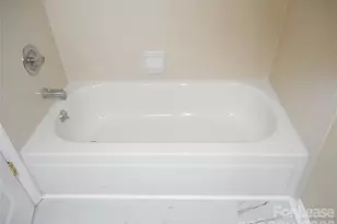 9329 Old Concord Rd, Charlotte, NC 28213 - Photo 13