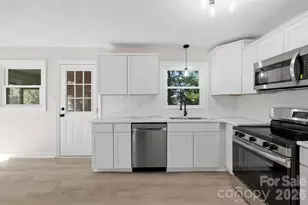 310 Houston Rd, Troutman, NC 28166 - Photo 15