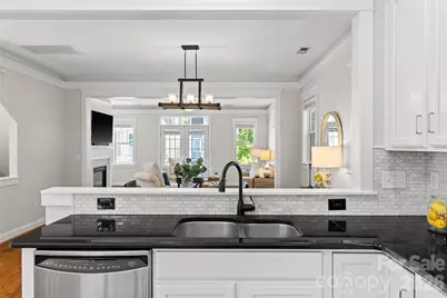540 Dubois Court, Charlotte, NC 28208 - Photo 7