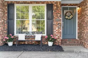 13809 Loch Loyal Dr, Charlotte, NC 28273 - Photo 5