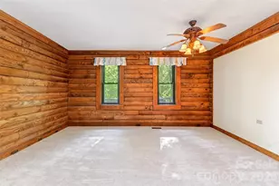 221 Hammer Hollow Dr, Marion, NC 28752 - Photo 13