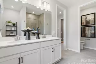 8418 Discovery Ln, Charlotte, NC 28216 - Photo 27