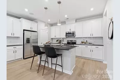 8418 Discovery Lane, Charlotte, NC 28216 - Photo 11