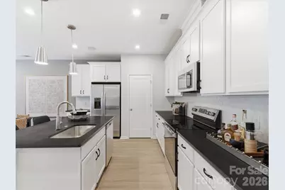 8418 Discovery Lane, Charlotte, NC 28216 - Photo 13