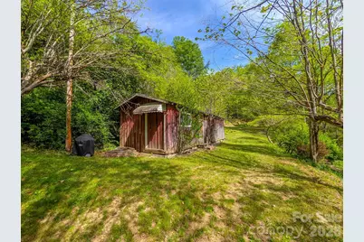 314 Byrd Creek Road, Green Mountain, NC 28740 - Photo 31