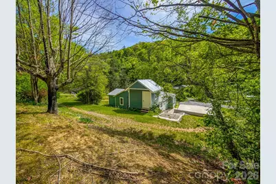 314 Byrd Creek Road, Green Mountain, NC 28740 - Photo 29