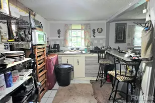 413 S Pinchback Ave, Bessemer City, NC 28016 - Photo 9