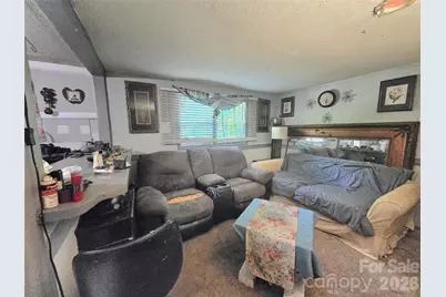 413 S Pinchback Avenue, Bessemer City, NC 28016 - Photo 7
