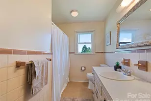 241 Grandview Cir, Waynesville, NC 28786 - Photo 27