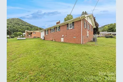 241 Grandview Circle, Waynesville, NC 28786 - Photo 7