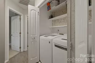 9732 Whitewood Trail, Charlotte, NC 28269 - Photo 31