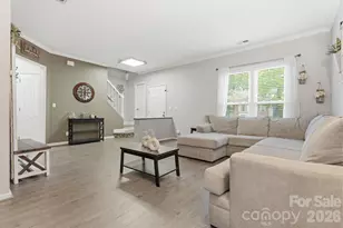 9732 Whitewood Trail, Charlotte, NC 28269 - Photo 5
