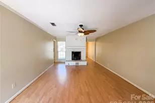 815 Jamestown Dr, Gastonia, NC 28056 - Photo 3