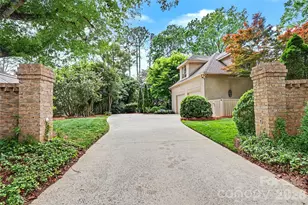 2301 Queens Rd E, Charlotte, NC 28207 - Photo 37