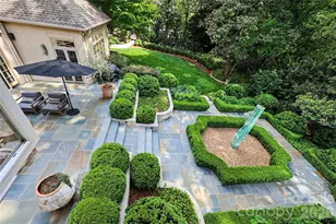 2301 Queens Rd E, Charlotte, NC 28207 - Photo 31