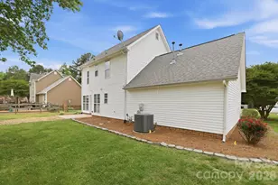 8106 Castlemaine Dr, Matthews, NC 28104 - Photo 25