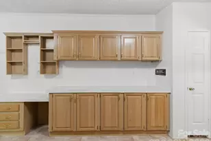 715 Dallas Spencer Mountain Rd, Dallas, NC 28034 - Photo 19