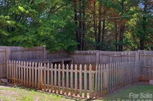 715 Dallas Spencer Mountain Rd, Dallas, NC 28034 - Photo 9