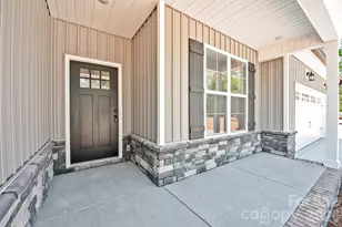 581 Goldmoor Dr NE, Concord, NC 28025 - Photo 9