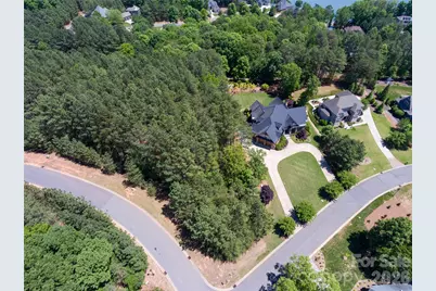 5017 Hermitage Court #202, Belmont, NC 28012 - Photo 9