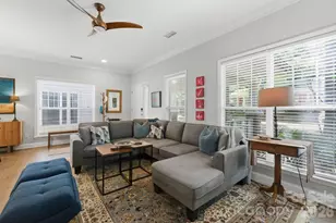 1016 W 1st St, Charlotte, NC 28202 - Photo 13