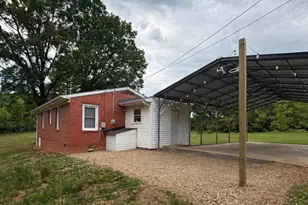 40582 Old Cottonville Rd, Norwood, NC 28128 - Photo 3