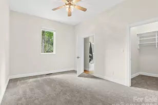 16 Chickadee Ln, Fairview, NC 28730 - Photo 29