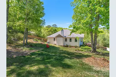 16 Chickadee Lane, Fairview, NC 28730 - Photo 41