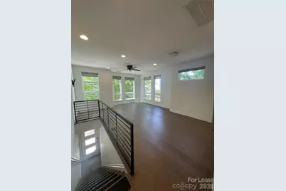 421 Southend Crossing Lane, Charlotte, NC 28203 - Photo 5