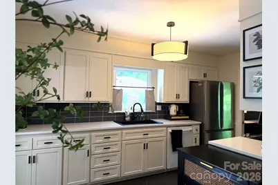 1419 Redcoat Drive, Charlotte, NC 28211 - Photo 5