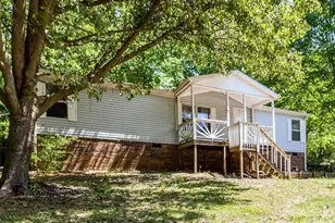 3690 Vickery Dr, Maiden, NC 28650 - Photo 3