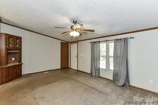 3690 Vickery Dr, Maiden, NC 28650 - Photo 11