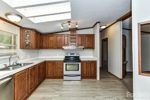 3690 Vickery Dr, Maiden, NC 28650 - Photo 13