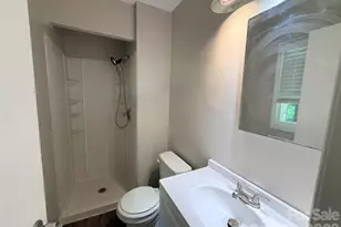 1120 Claremont Rd, Charlotte, NC 28214 - Photo 9