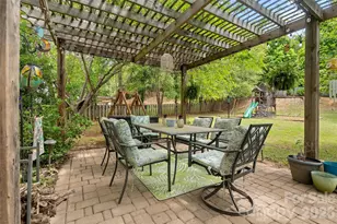 3248 Pikes Peak Dr, Gastonia, NC 28052 - Photo 25