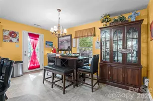 3248 Pikes Peak Dr, Gastonia, NC 28052 - Photo 7