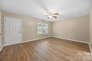 2010 E Park Dr, Lancaster, SC 29720 - Photo 3