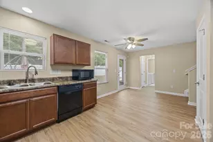 2010 E Park Dr, Lancaster, SC 29720 - Photo 11
