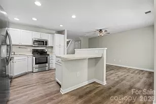 10141 University Park Ln, Charlotte, NC 28213 - Photo 7