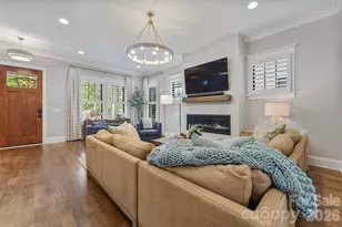 351 Delburg St, Davidson, NC 28036 - Photo 5